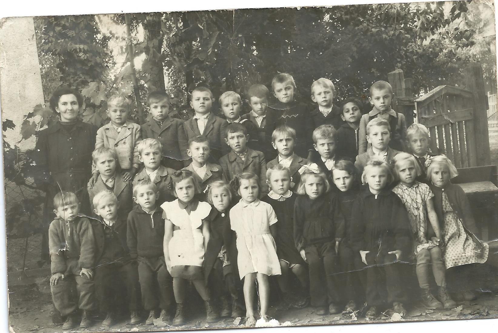 I.b osztály Kenézlő 
		1956